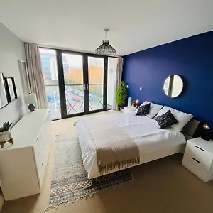  Apartment Stewart St Walk United Kingdom